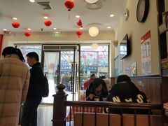 大堂-红宝石·鲜奶小方·海派西点房(丰庄店)