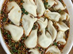 酸汤牛肉水饺-回坊马二饺子馆