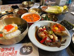 -草家酱蟹炭火烤肉店(珲春南路二店)