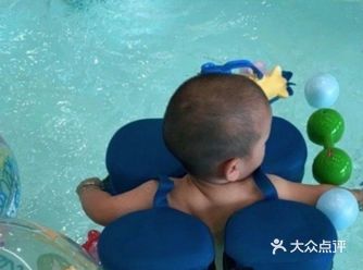 小朋友们游泳的技术真的太厉害了吧