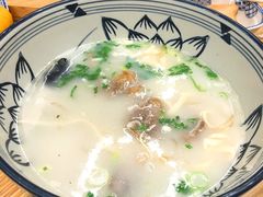-牛三哥洛阳牛肉汤(生态城店)