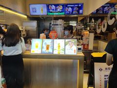 -CoCo都可(八达商城店)