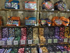 -VENCHI 闻绮(北京国贸商城店)