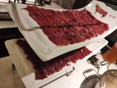 -左庭右院鲜牛肉火锅(浦江欢乐颂店)