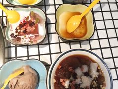 -董眼镜火锅(洪崖洞总店)