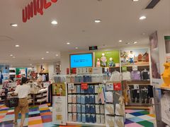 -优衣库(上海虹口龙之梦店)