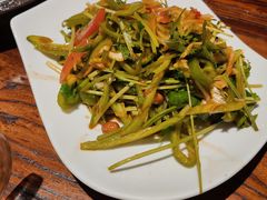 -小不点烧烤城(长乐宫店)