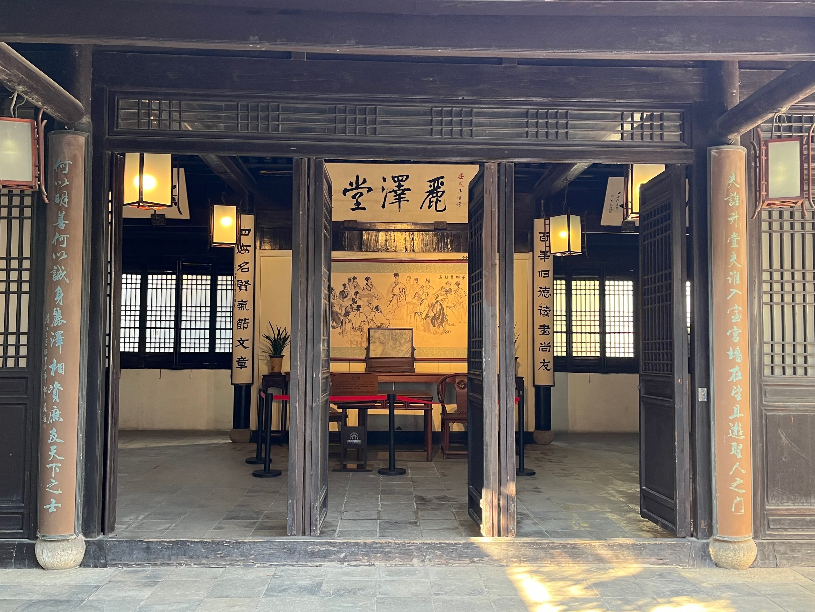 东林书院,位于江苏省无锡市梁溪区解放东路