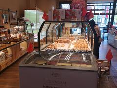 -秋田满满烘焙店