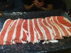 牛五花-鑫釜山海鲜烧烤(鑫丰国际店)
