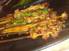 -陈员外正宗夹江烧烤(广福路店)