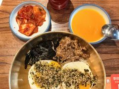 -明洞阿姨·韩式酱蟹烤肉·创意料理(三元桥店)