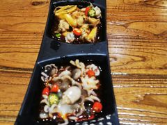 -东来菜馆•手抓海鲜家常菜•海鲜锅贴(鸽子窝店)