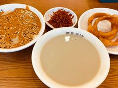 -尹三豆汁(天坛店)