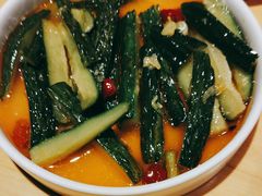 -小六汤包·老字号·中华名小吃(公园南路店)