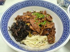 蛤蜊猪肝面-沪西老弄堂面馆(定西路店)