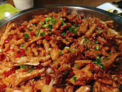 鸡爪煲-胖哥俩肉蟹煲(悦荟广场店)