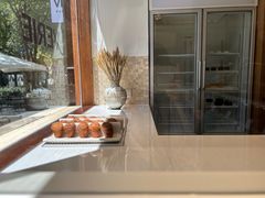 -VERIE BAKEHOUSE