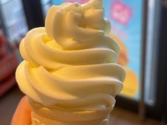 圆筒冰淇淋-麦当劳(安定门外大街店)