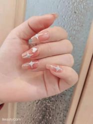 -吉吉靓甲美睫