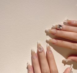 -JU·旧友日式美甲美睫工作室