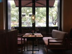 -Carbon莫卡哆·意大利复古集市餐厅(杭州大厦店)