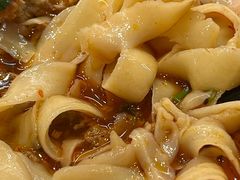 -顺溜·手工刀削面·黑金店(铜锣湾店)