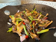 -一江春水·杭帮臻宴(三台山店)