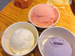 冰淇淋-喜来稀肉(北外滩白玉兰广场店)