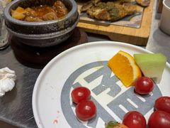 -猛古里烤肉自助(荟聚中心店)