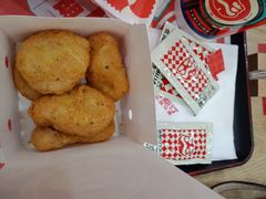 塔塔鸡块-塔斯汀中国汉堡(徐汇汇京广场店)