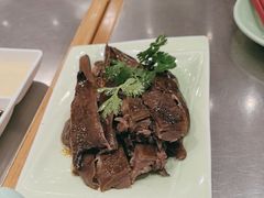 -潮界(LU·ONE凯德晶萃广场店)