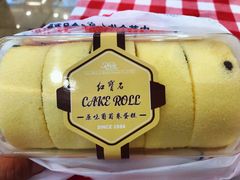 -红宝石·鲜奶小方·海派西点房(南丹店)