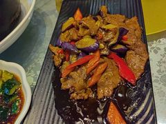 -莲餐厅·湖北菜·潜江小龙虾店(愚园路店)