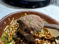 -贵府酸汤牛肉火锅·贵州老字号(飞山街店)