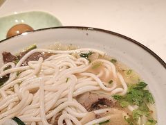 -鑫花溪牛肉米粉(凤凰街创始总店)