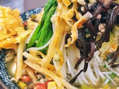 -东门七爷螺蛳粉(浦东店)