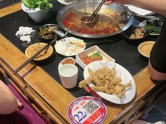 -辣莊重庆老火锅(威海高铁站韩乐坊店)