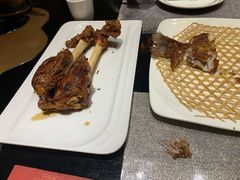 烤小羊腿-蒙古人烤羊大师·绿野餐厅(工农大路店)