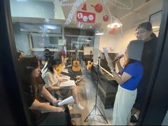 -梅纳·钢琴声乐架子鼓Mena Music(双井店)