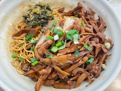 -佬钱湾仔(衣裳街店)