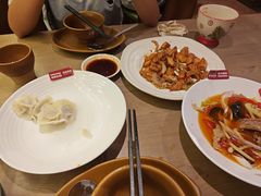 -耶里夏丽·新疆菜·28年喀什老馆(田林东路店)
