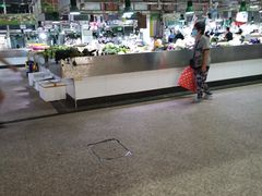 -三亚新鸿港水果一级批发市场