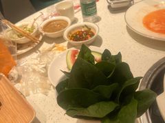-三人行骨头王火锅(长寿店)