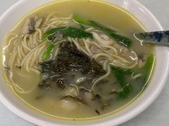 -明呈黄鱼面馆(斜土路店)