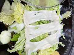 -屯老二农家铁锅炖·行业领军者(梅江店)