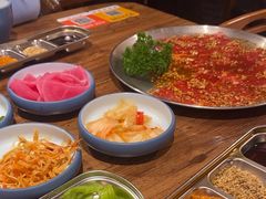 -明洞阿姨·韩式酱蟹烤肉·创意料理(三元桥店)