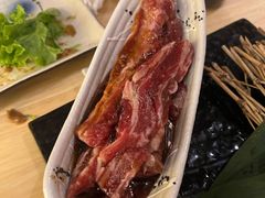 -不倒翁炭火烧肉(永安里店)