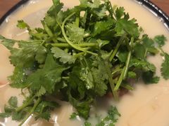 -肥汁米蘭香港米线(定西路店)