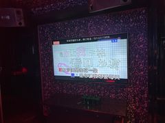 -好乐迪(张扬路八佰伴店)